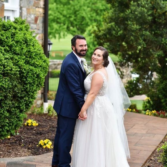 Meet your Posher, Lauren - Picture 1 of 1